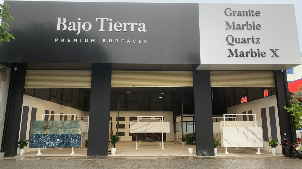 Bajo Tierra, Da Nang